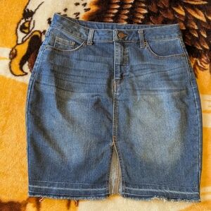 Faded Glory Blue Denim Apparel Size 6